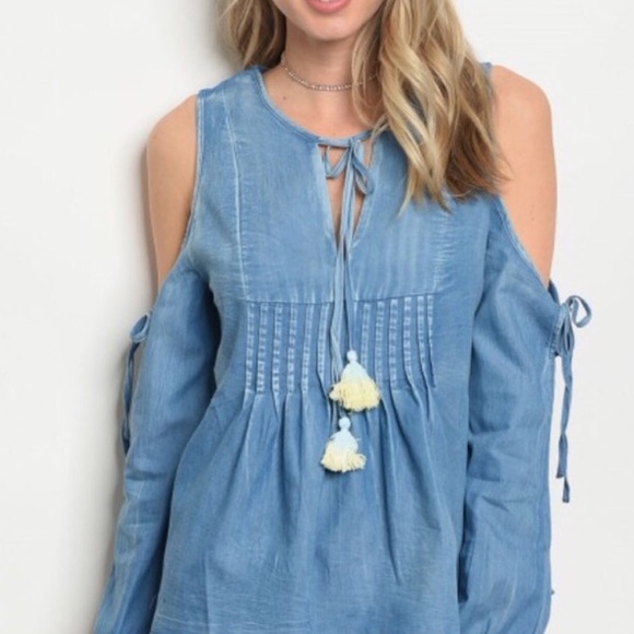 Cold Shoulder Denim Tassel Top - Picture 4 of 8